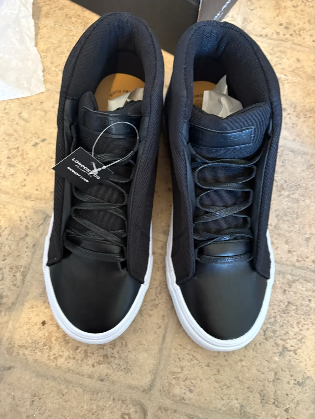 London Fog Dorance Men's Black High-Top Sneakers - Size 10M image indicator(2)