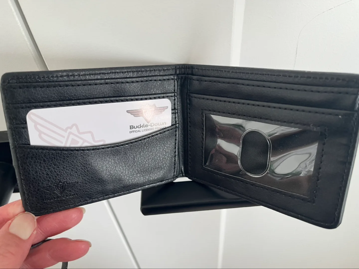 Mickey Mouse Bi-fold Wallet **New/Never User! image indicator(3)