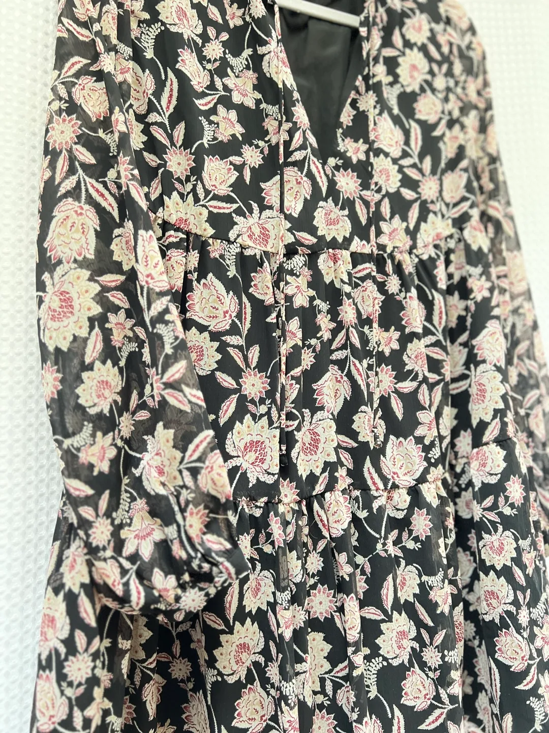 💚Dynamite Floral Mini Dress Size XS image indicator(4)