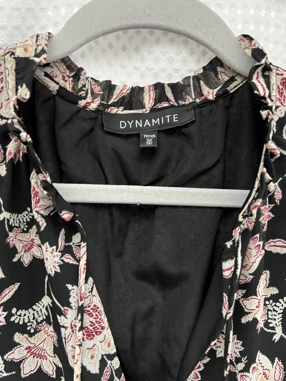 💚Dynamite Floral Mini Dress Size XS image indicator(3)