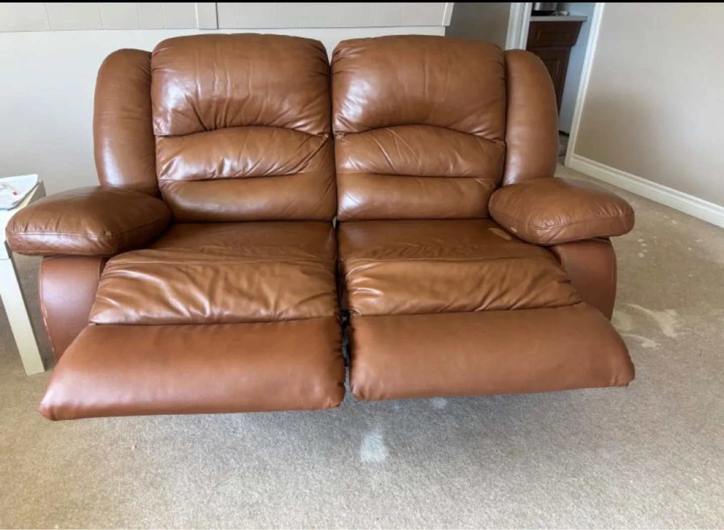 Brown Leather Recliner Loveseat image indicator(2)