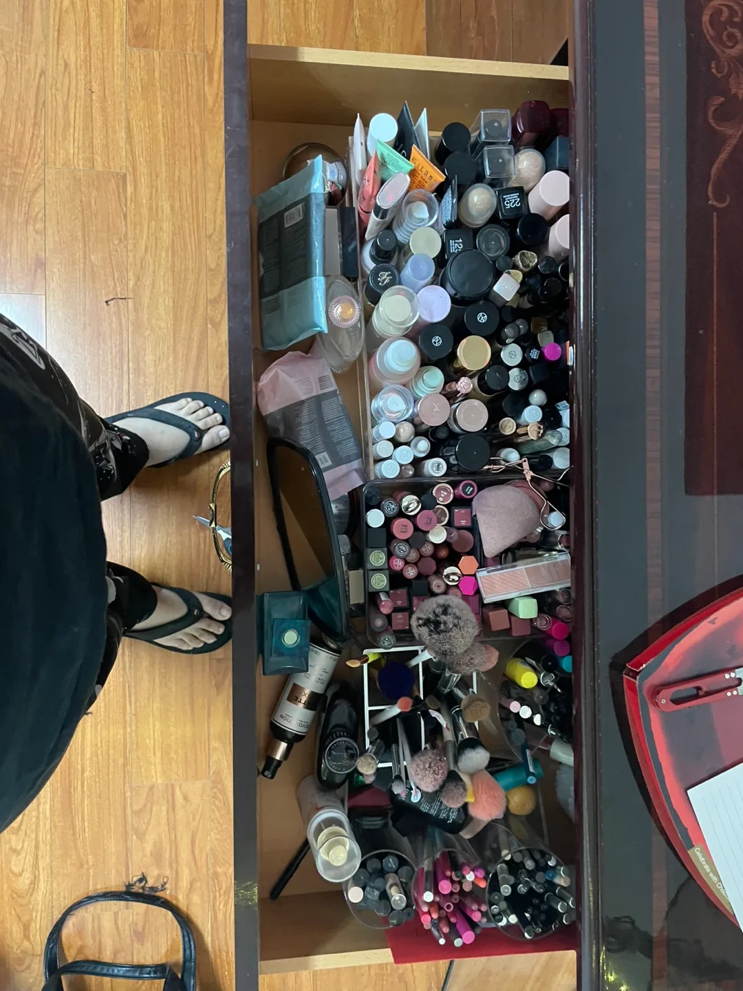 Makeup and Accessory Lot - Huge Collection! image indicator(2)