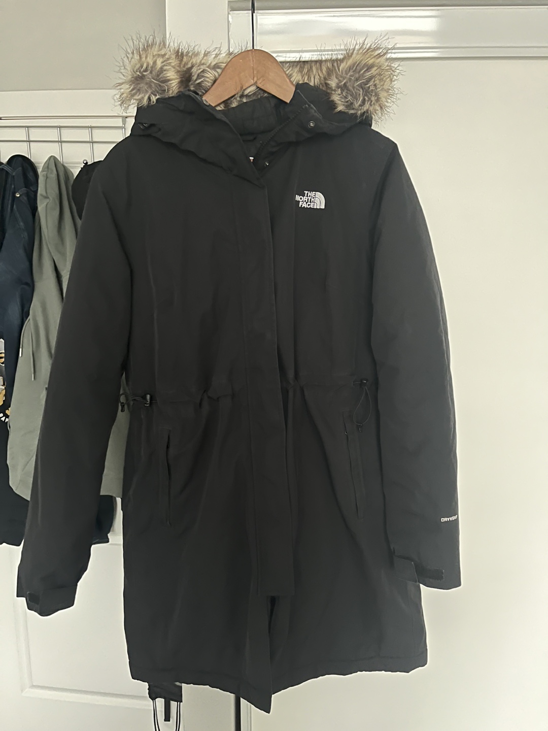 The North Face Women's Size Large Black Winter Parka