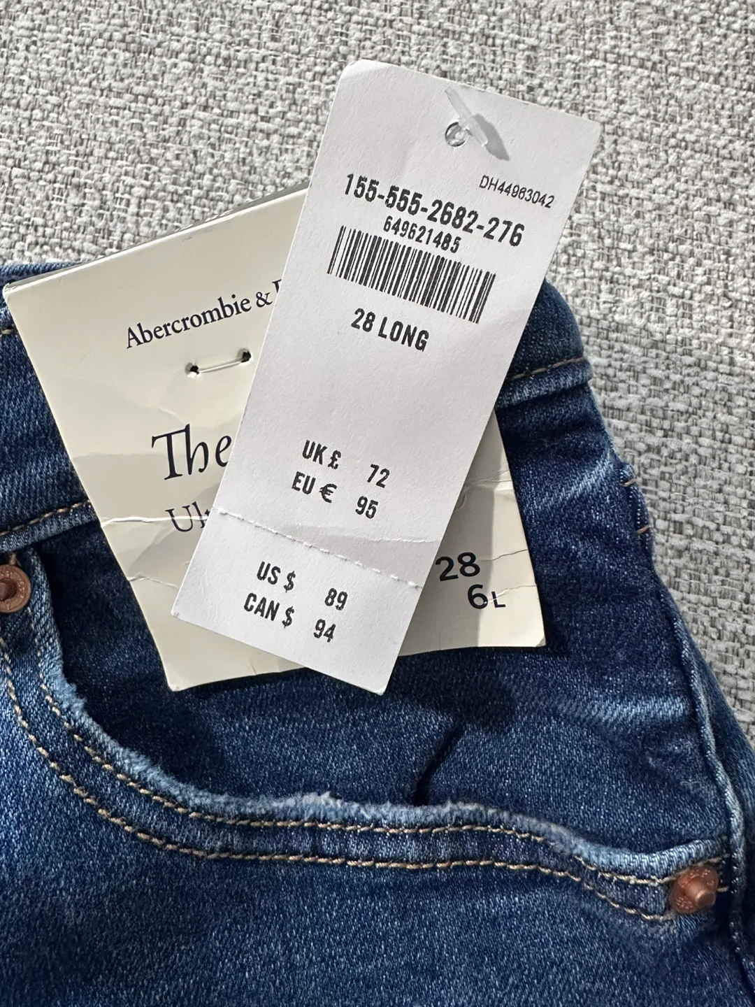 Abercrombie & Fitch The Flare Ultra High-Rise Jeans image indicator(2)