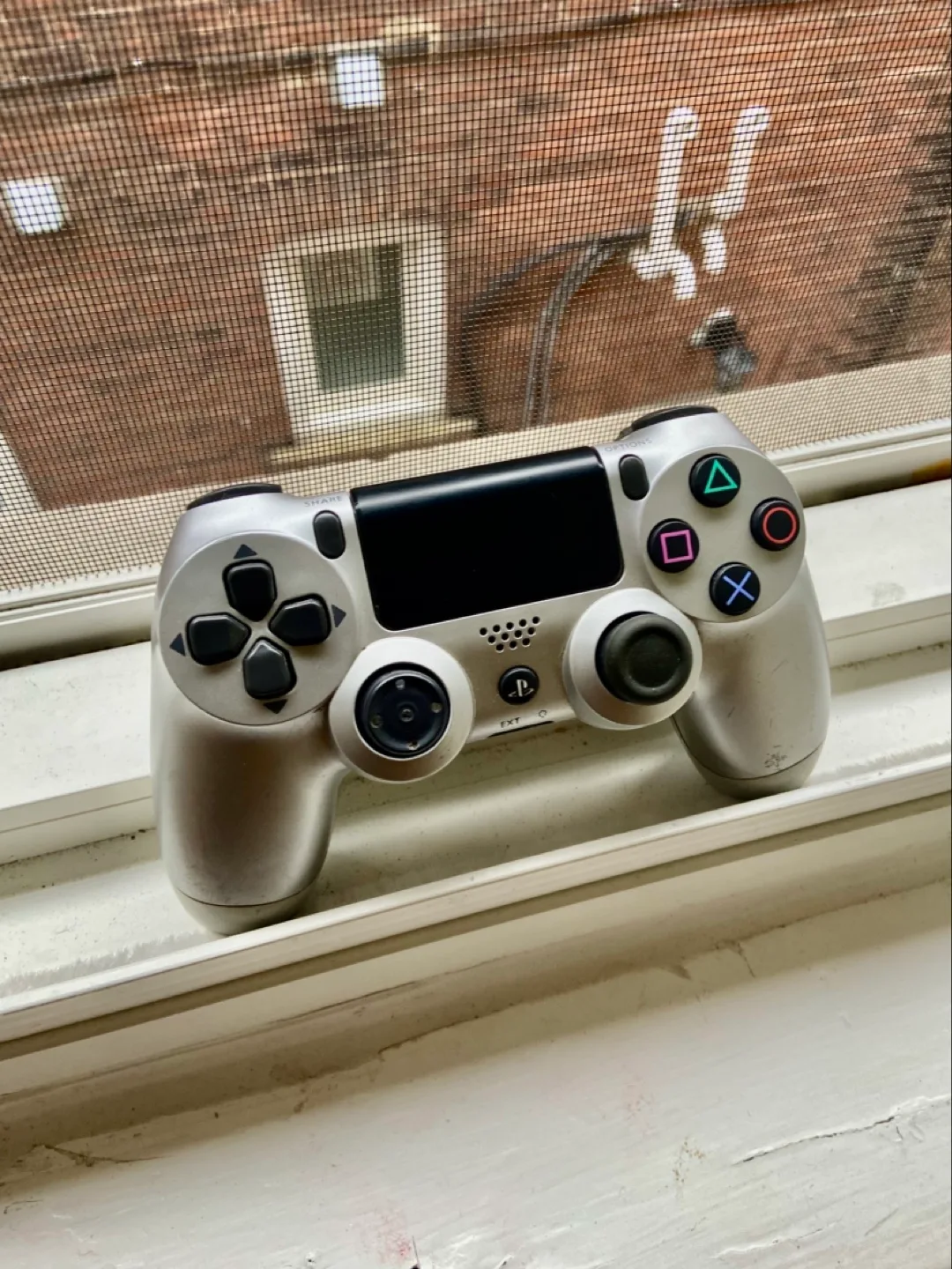 PS4 Controller (Silver) – Only $45! Rare Color, Full. image indicator(3)