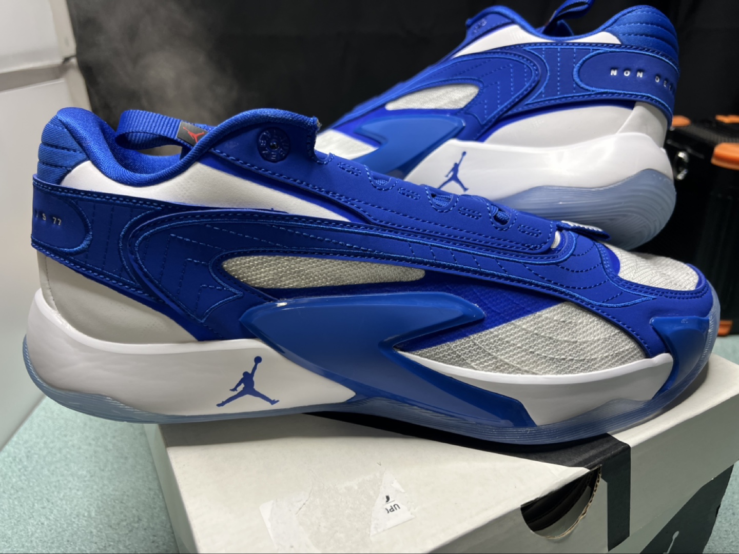 Jordan Luka 2 TB Basketball Shoes - Size 11.5 - photo 3