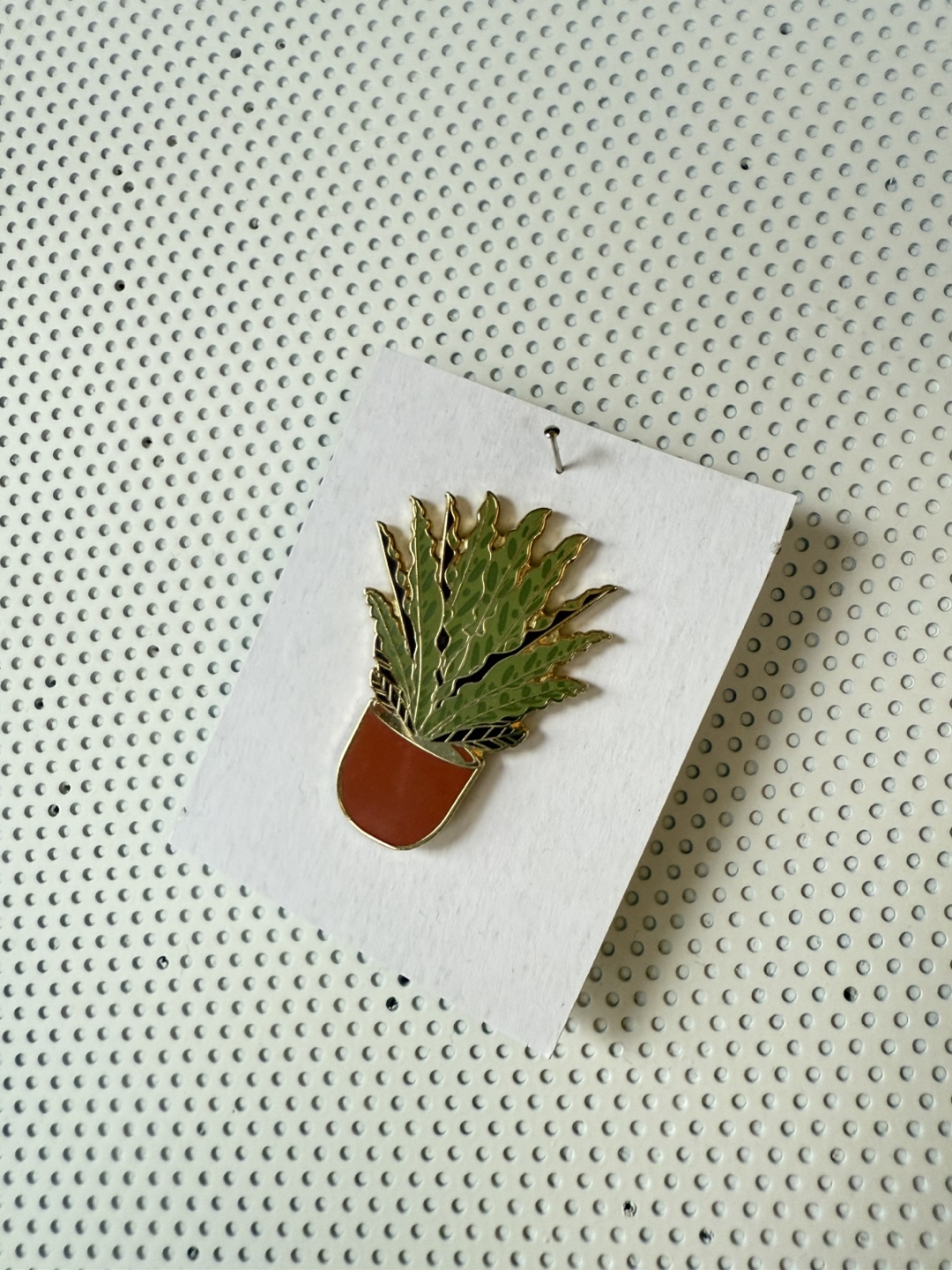 Potted Plant Enamel Pin 🪴