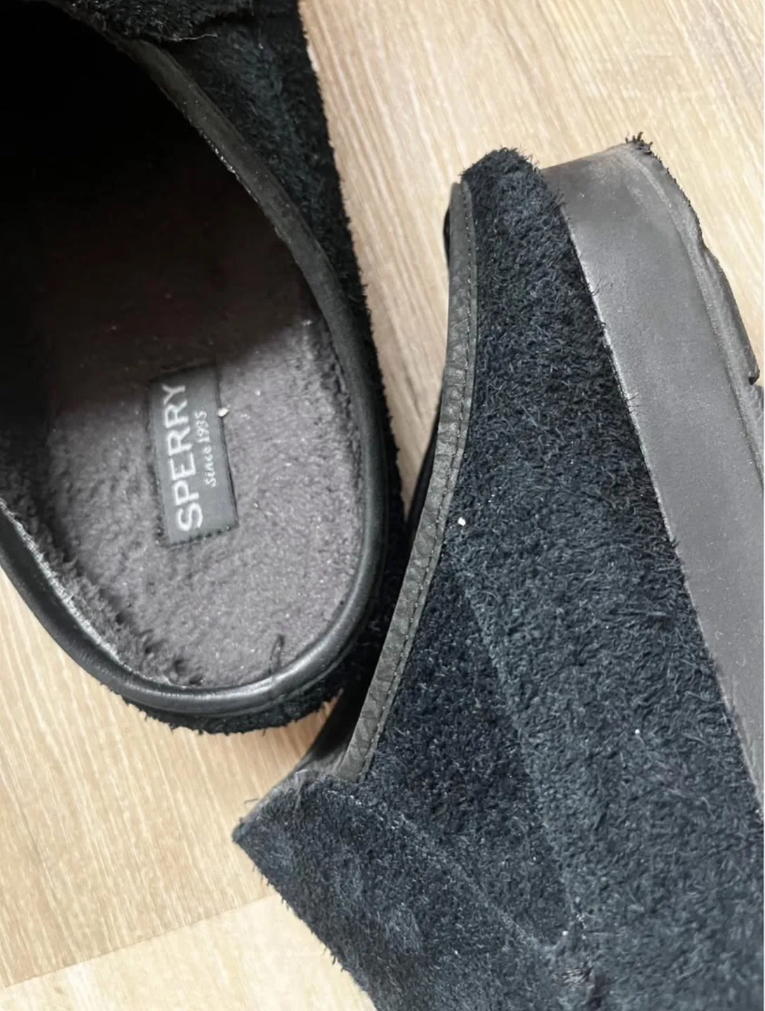 Men's Sperry Black Suede Clogs Size 11M image indicator(3)