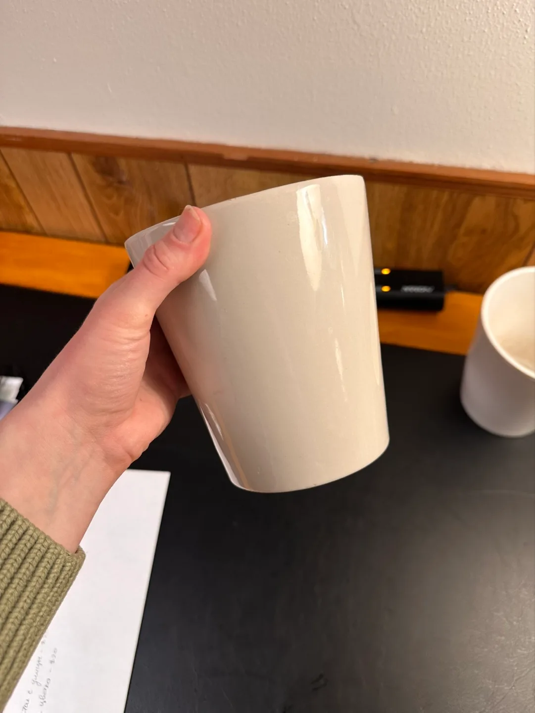 Pair of off-white ceramic planters image indicator(3)