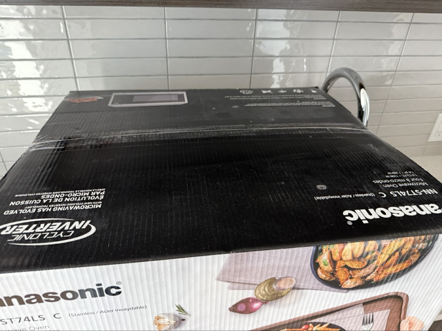 Panasonic NN-ST74LS Microwave Oven - Brand New in Box - photo 3