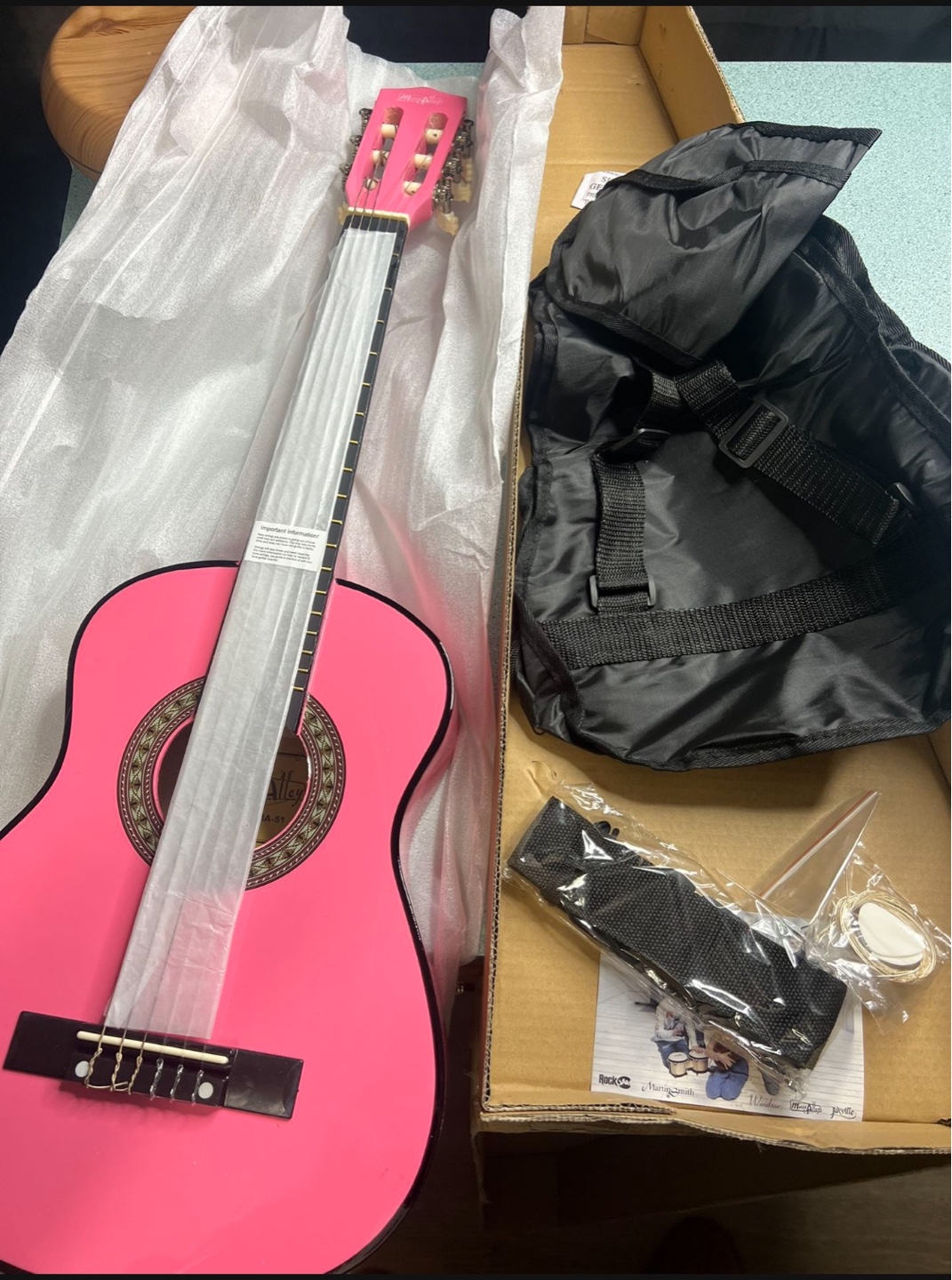 Pink Music Alley MA-51 Acoustic Guitar with Gig Bag