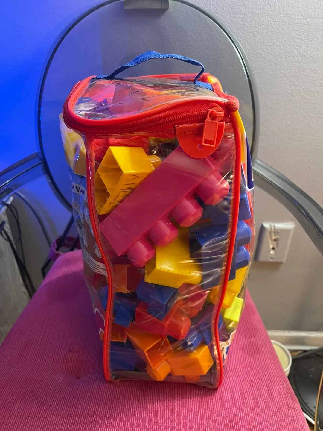 Mega Bloks 70 Maxi Blocks Building Set image indicator(3)