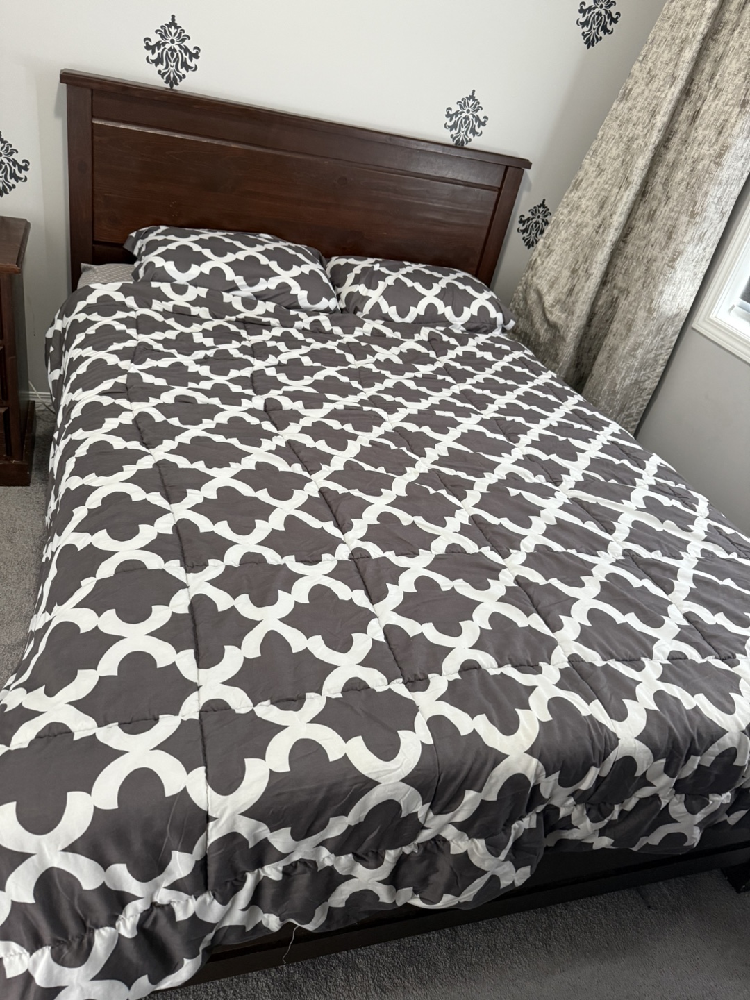 Dark Brown Queen Bedroom Set - photo 2