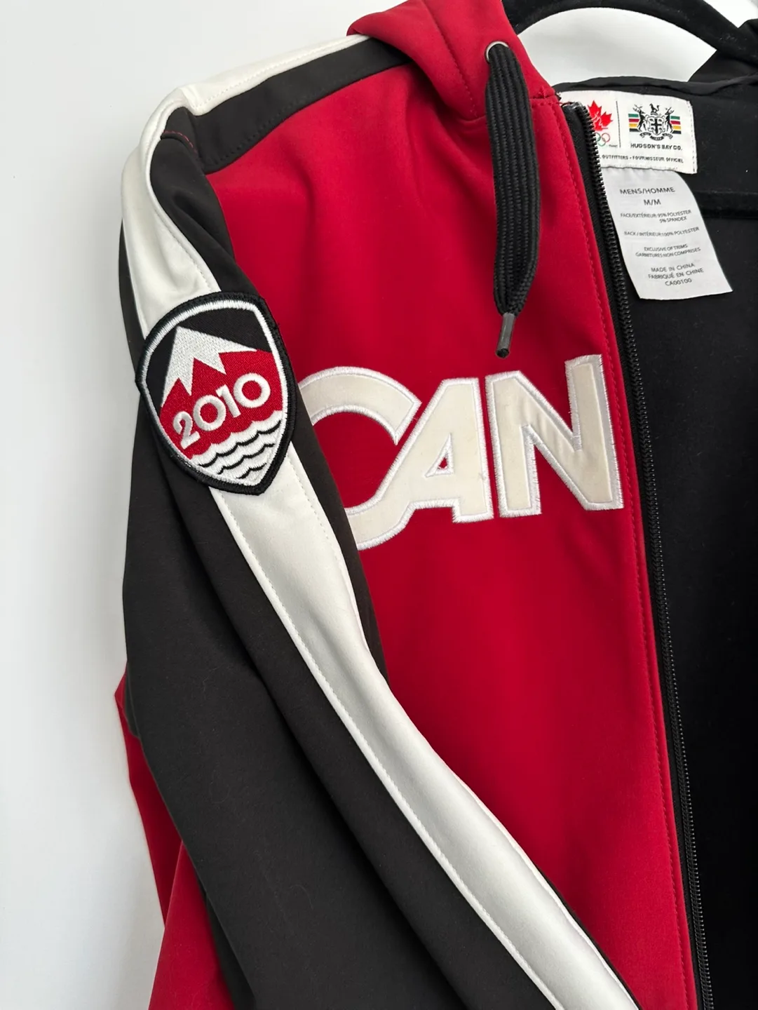 Men’s 2010 Vancouver Olympics Canada Hoodie Jacket - Med image indicator(3)