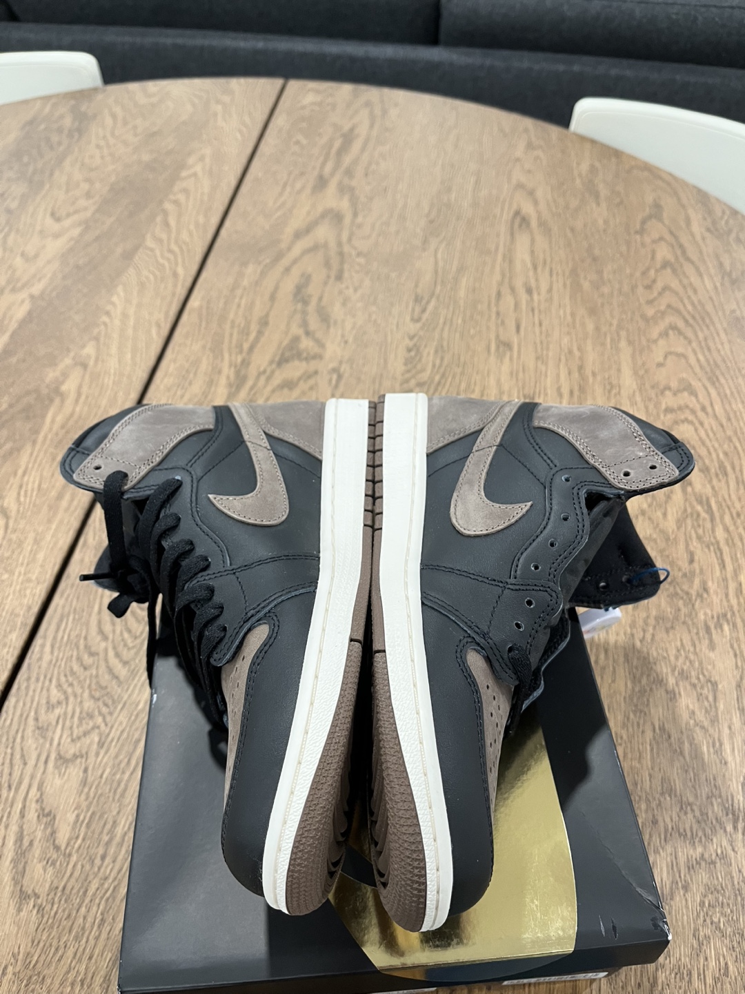 Jordan 1 High Palomino Size 8 - photo 3