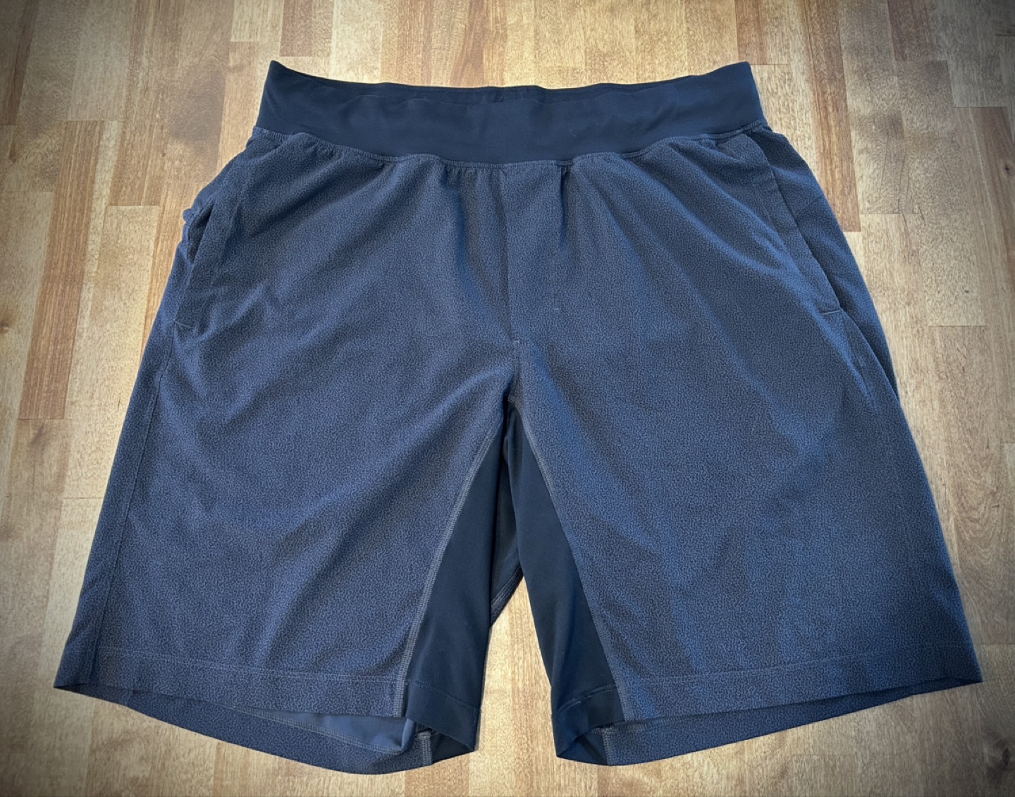 Lululemon Metal Vent Tech Shorts - photo 2