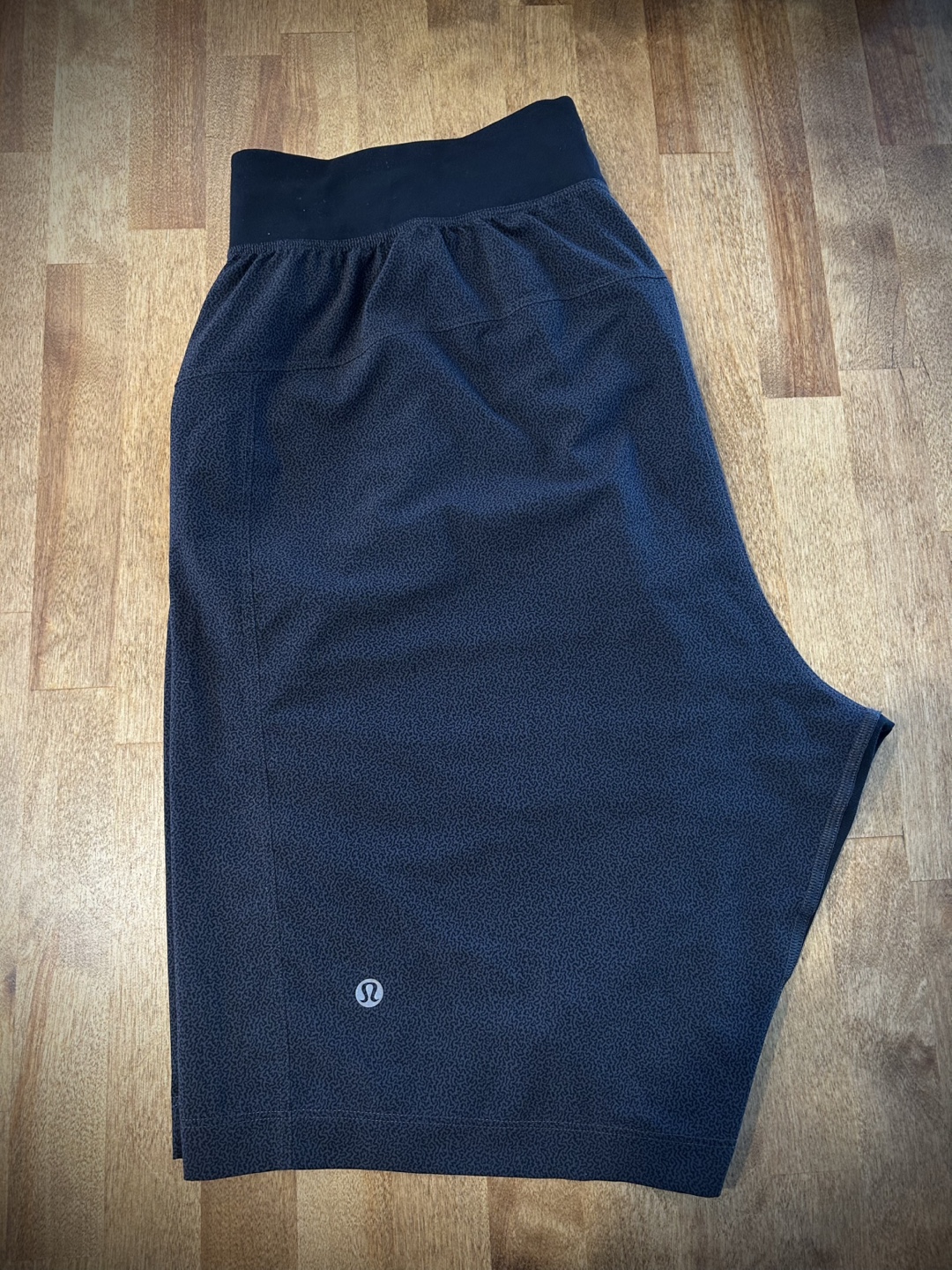 Lululemon Metal Vent Tech Shorts - photo 3