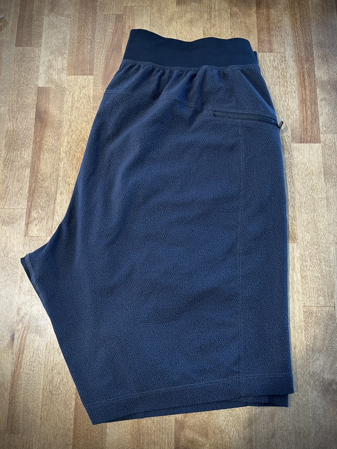 Lululemon Metal Vent Tech Shorts - photo 4