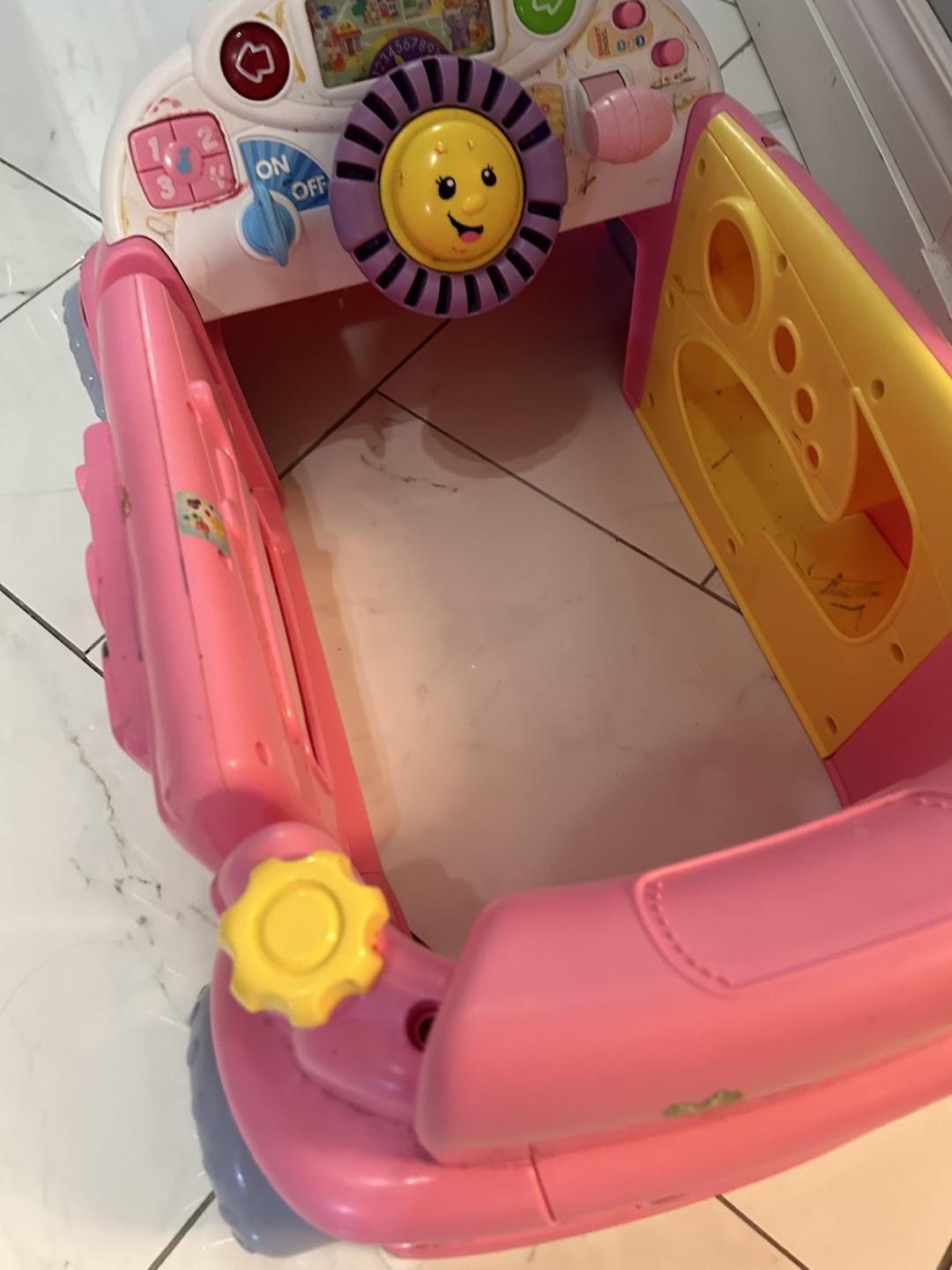 Fisher-Price Laugh & Learn Smart Stages Ride-On Car - photo 2