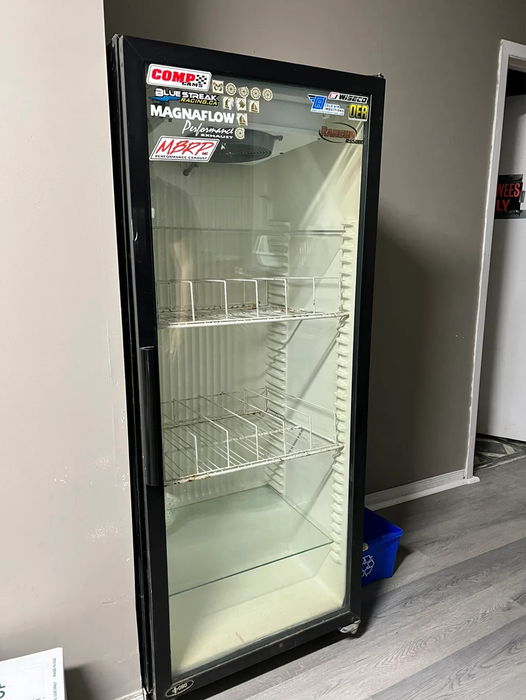 Used Beverage Cooler - Black image indicator(2)