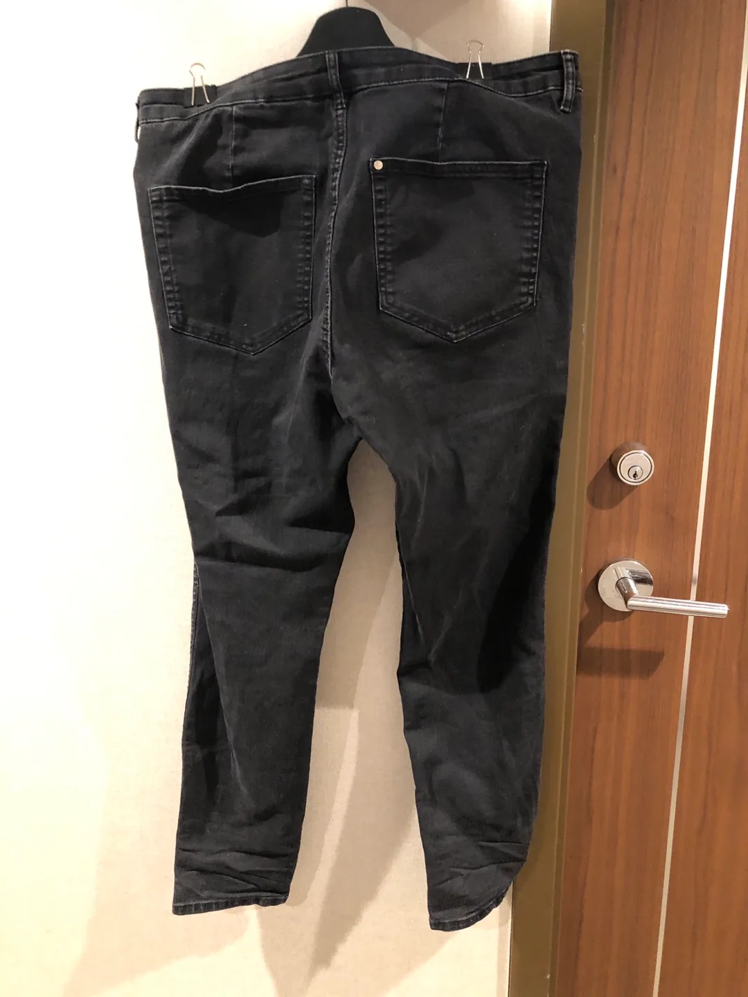 Spring Clothing H&M Black Skinny Jeans - Size 14 💚 image indicator(4)