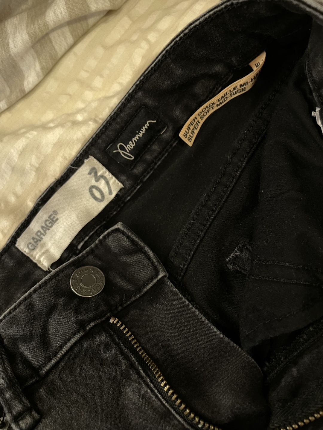Garage Mid Rise Black Skinny Jeans - photo 3