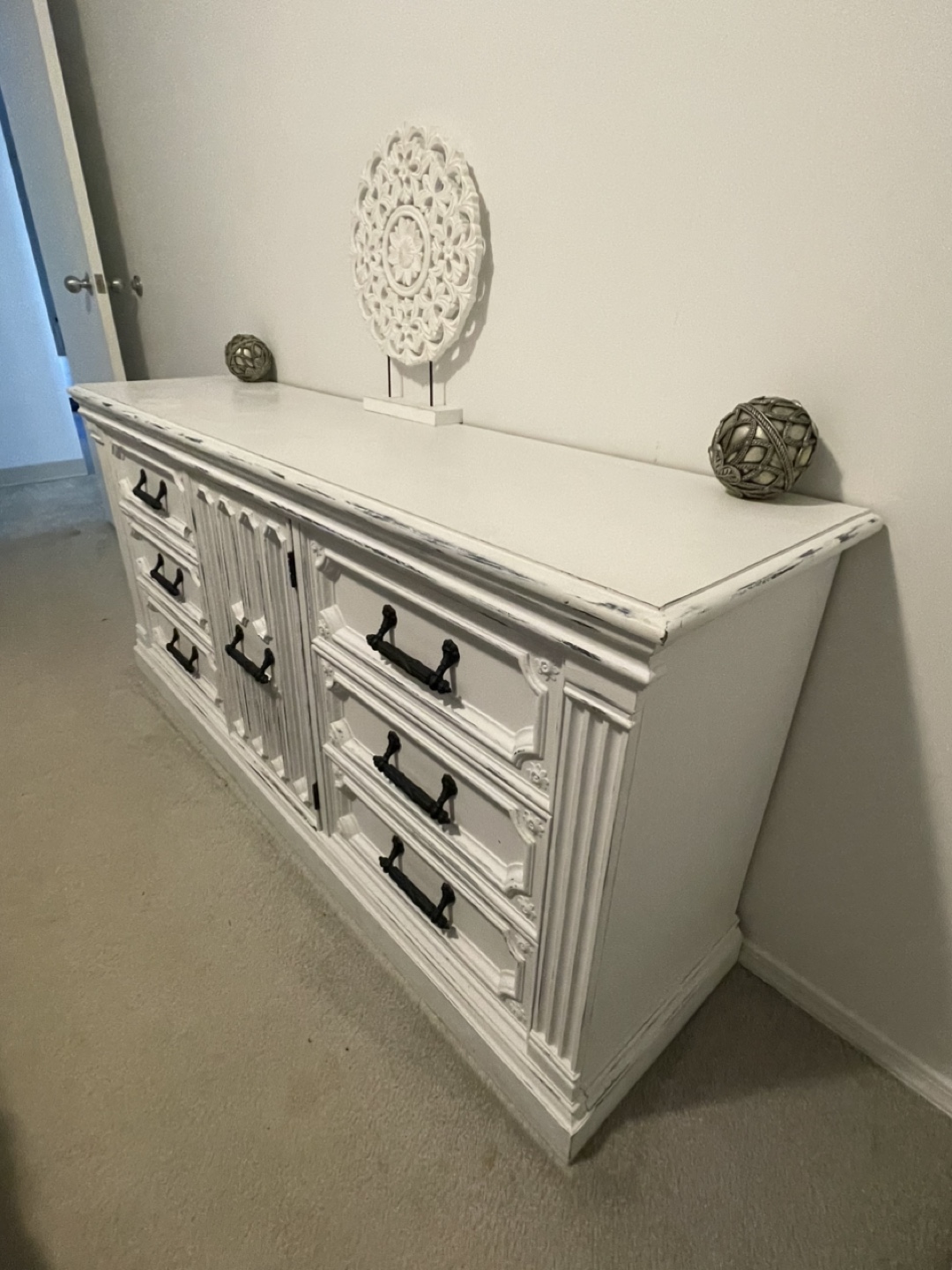 FREE Vintage Kroehler White Dresser with mirror - photo 2
