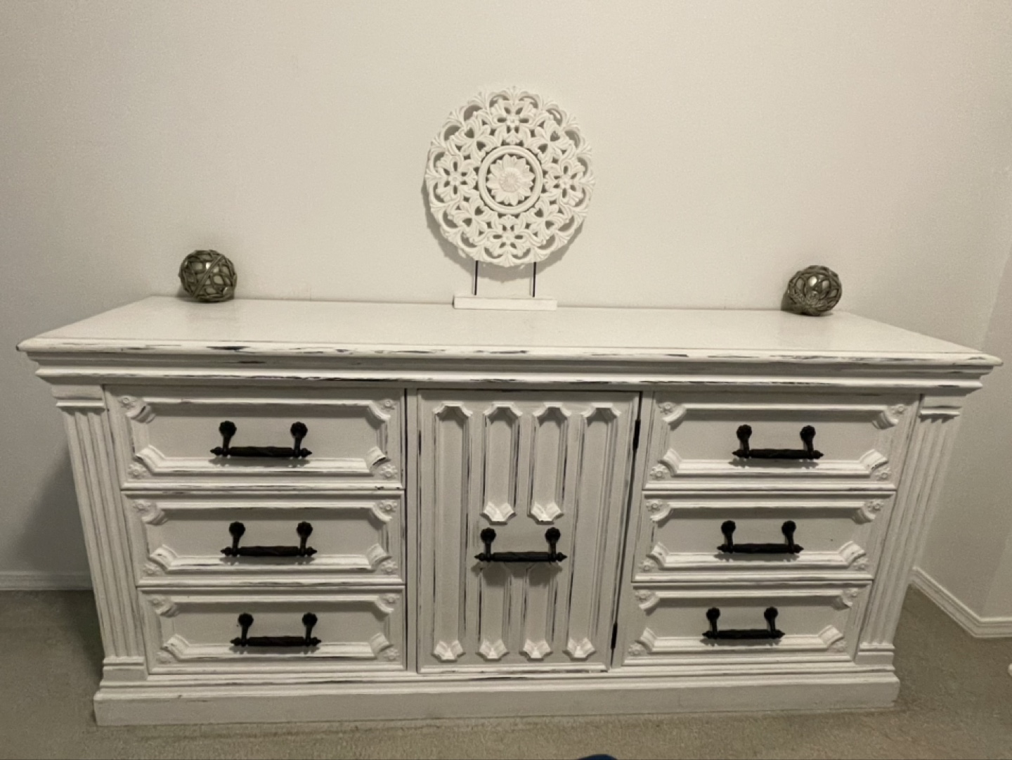FREE Vintage Kroehler White Dresser with mirror