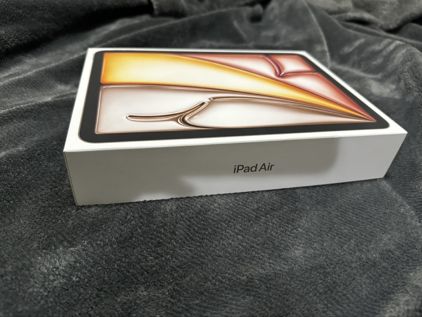 New 11-inch iPad Air 6th gen M2 Wi-Fi 256GB - Starlight