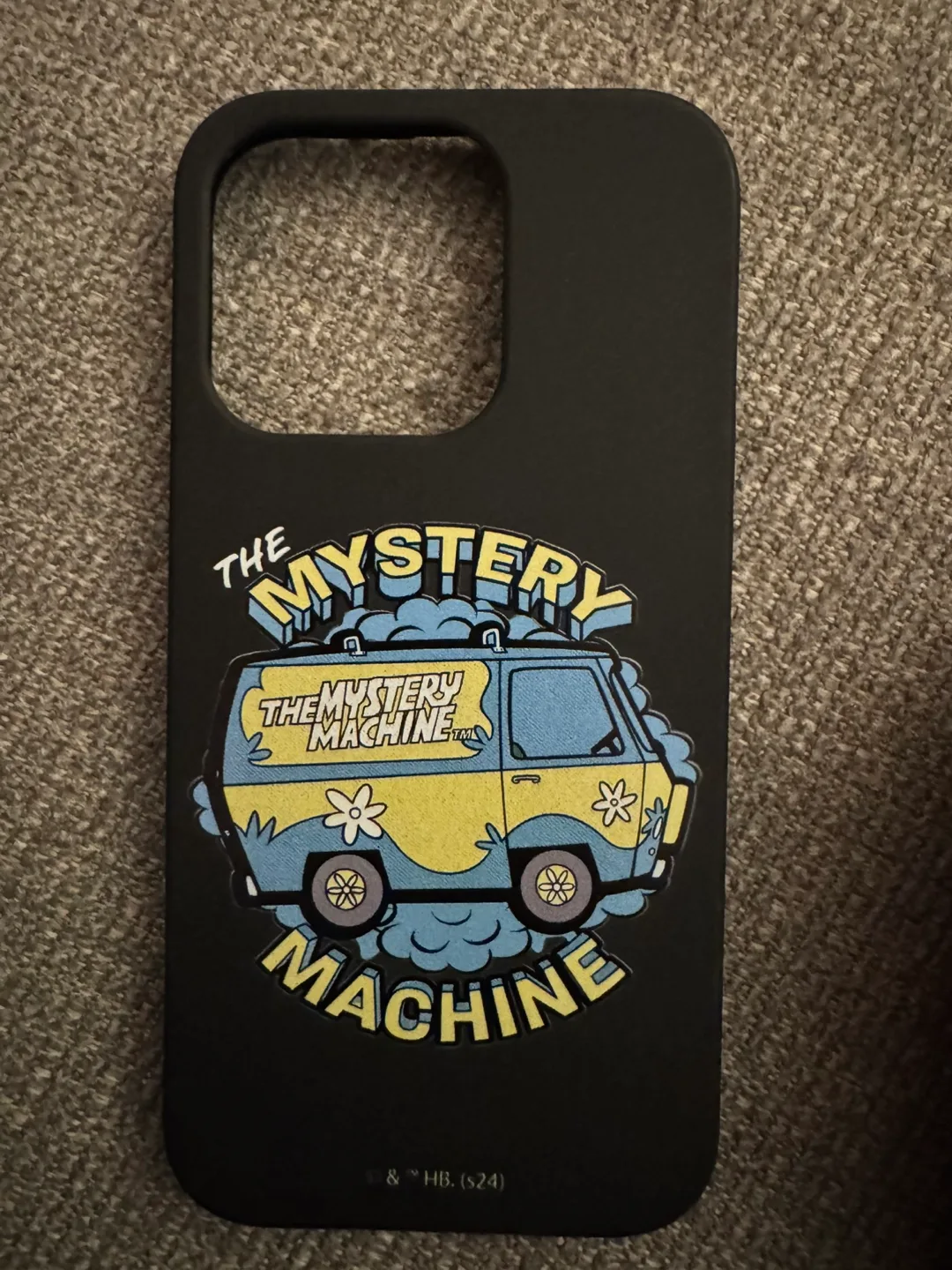 Two iPhone 14 Pro phone cases image indicator(2)