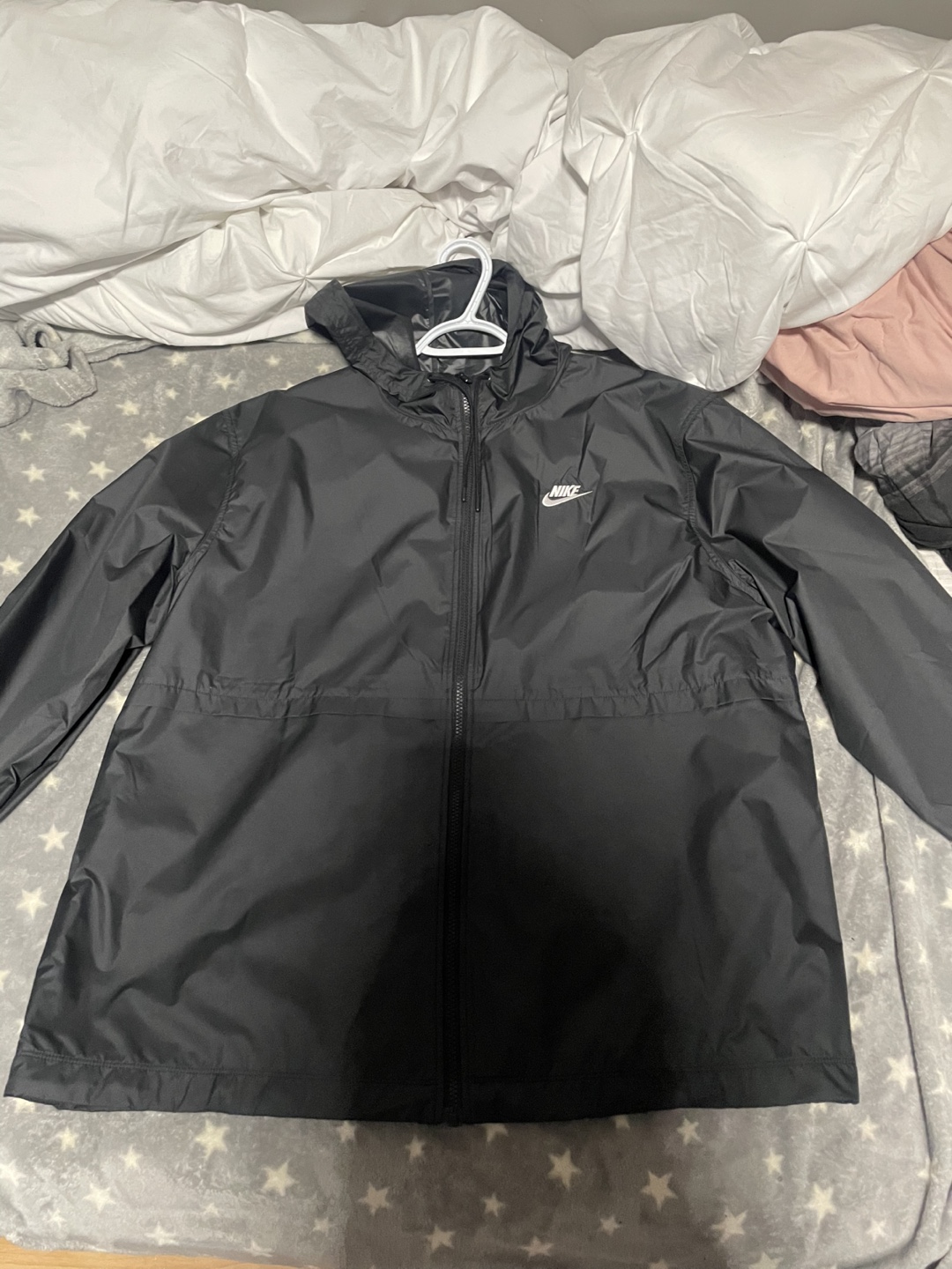 Nike Men's Black Windbreaker Jacket - Size XL