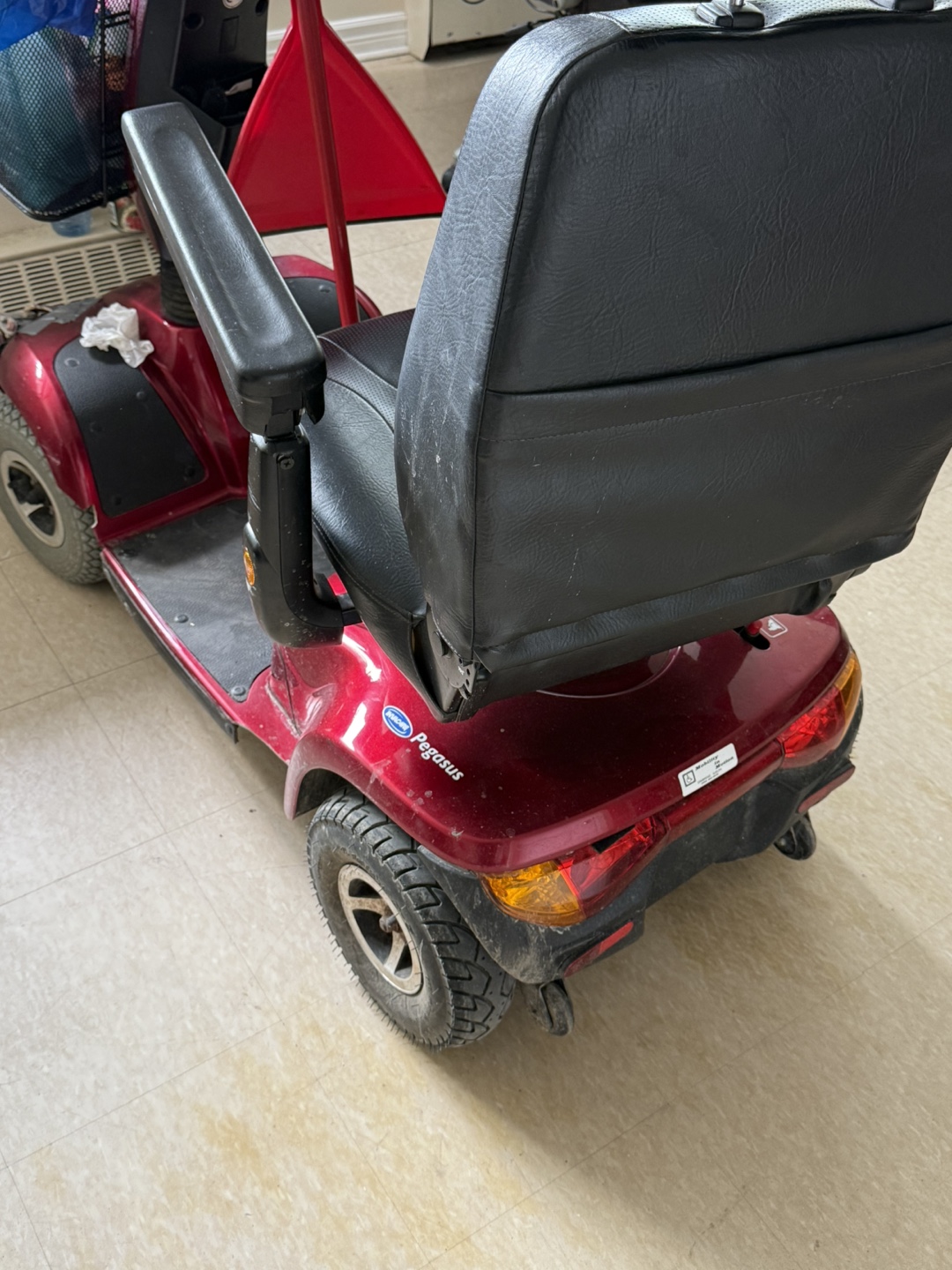 Medical mobility scooter. - photo 5