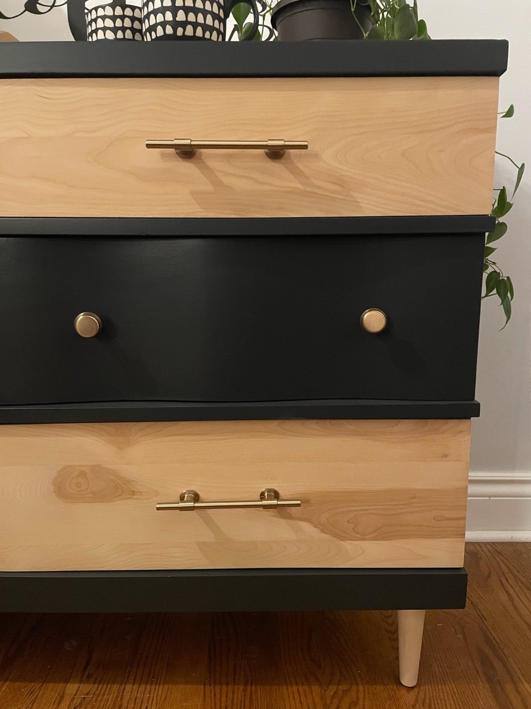 Mid-Century Modern Dresser/Sideboard - photo 3