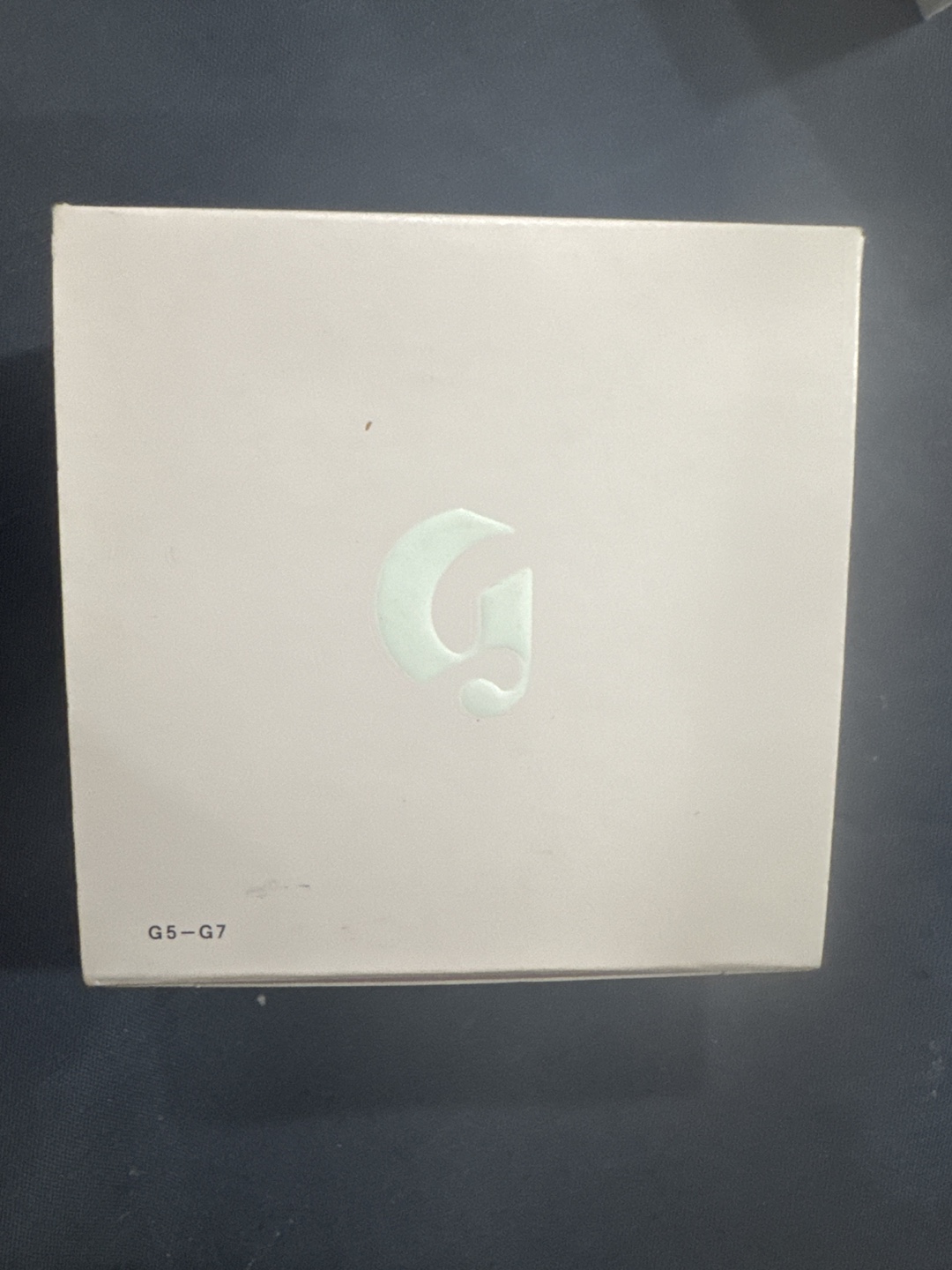 Glossier Wowder Weightless Finishing Powder - photo 2