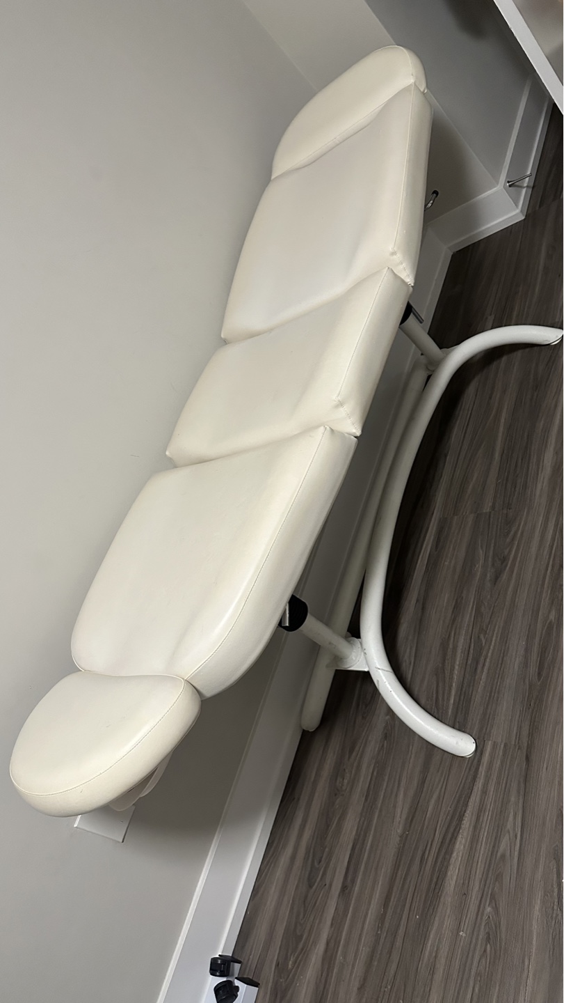Three-section Massage Table - Excellent Condition