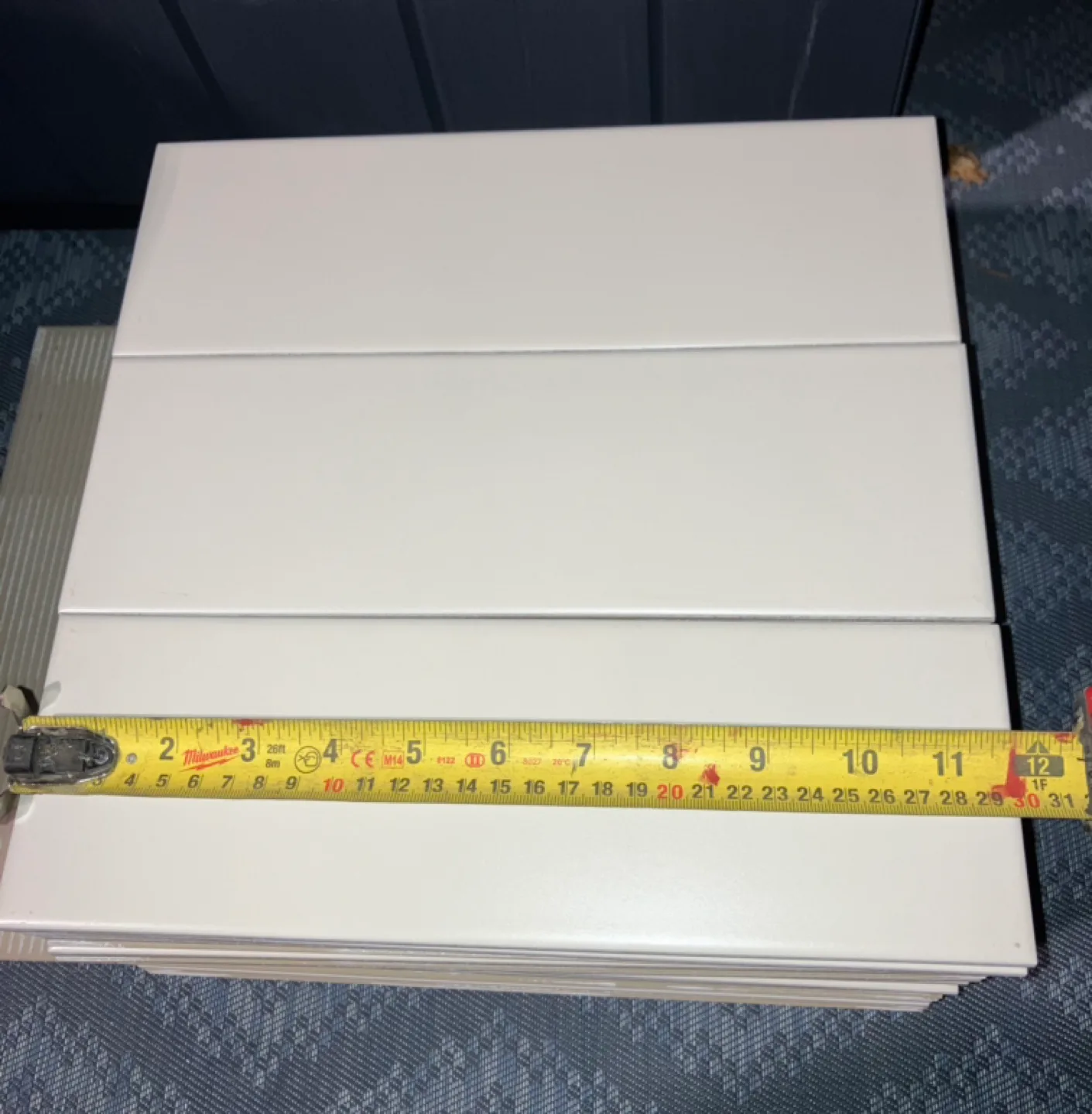 Ceramic Cream White Tiles image indicator(3)