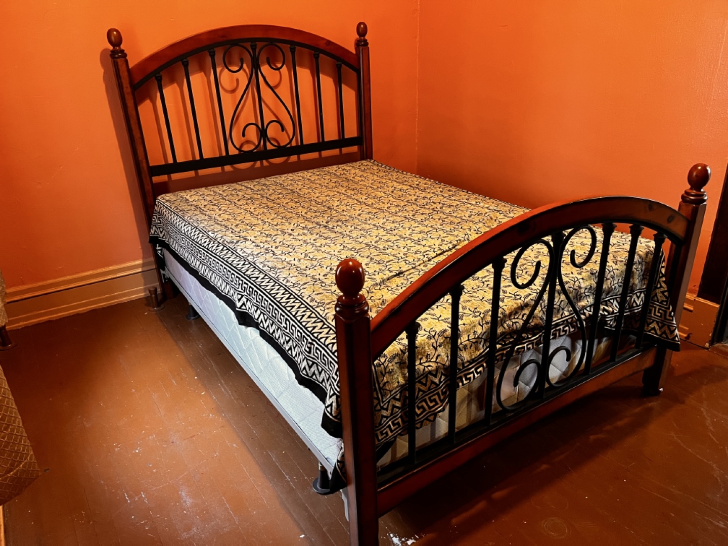 Dark Wood Bedroom Set: Dresser & Full-Size Bed Frame