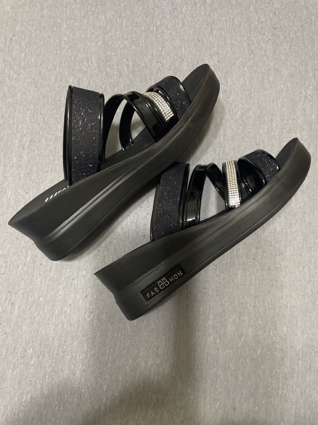 Women's Black Glitter Wedge Sandals - photo 3