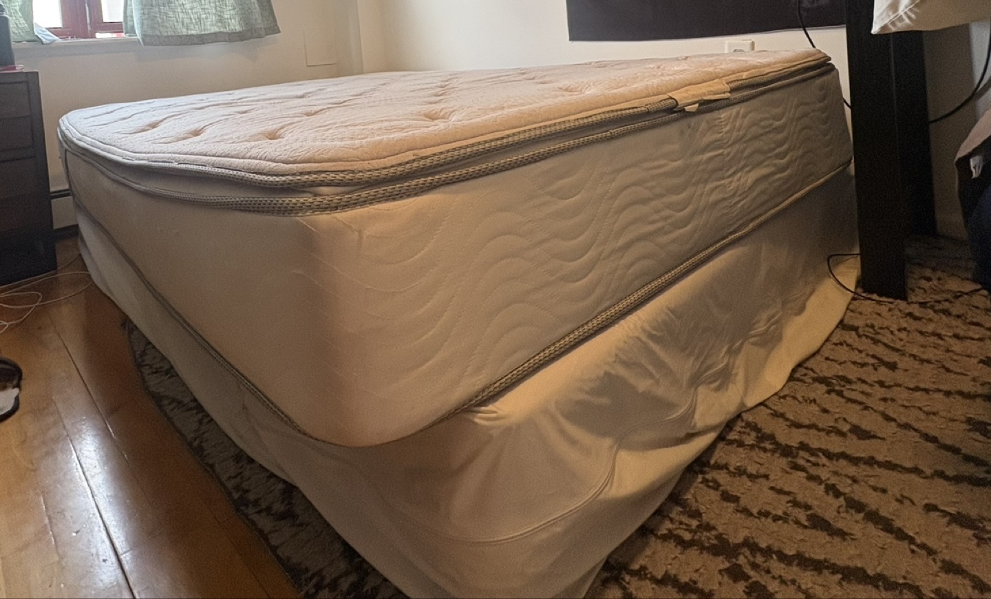 Queen Mattress with Box Spring - photo 5
