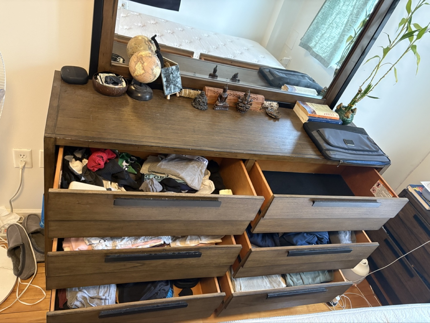 6-Drawer Dresser with Mirror - photo 5