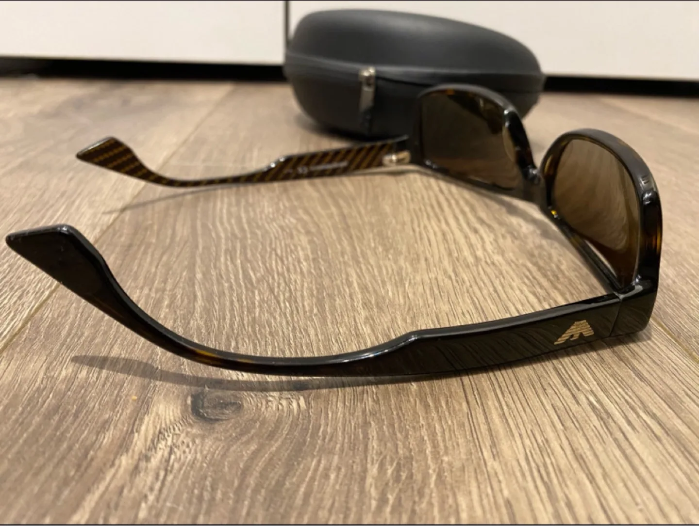 Emporio Armani Sunglasses with Case image indicator(3)