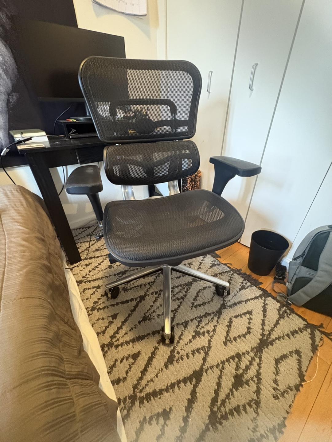 Ergonomic Office Chair w/ Lumbar Support & Breathable Mesh - photo 4