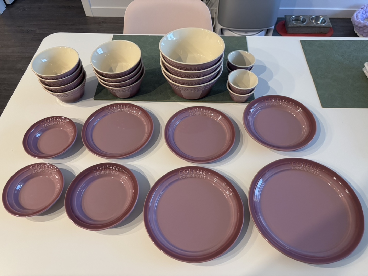 Corelle Coordinates Dinnerware Set - Purple / 28ps - photo 4