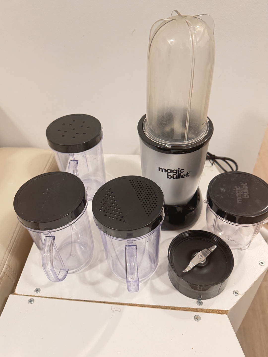Magic Bullet Blender with Extra Cups