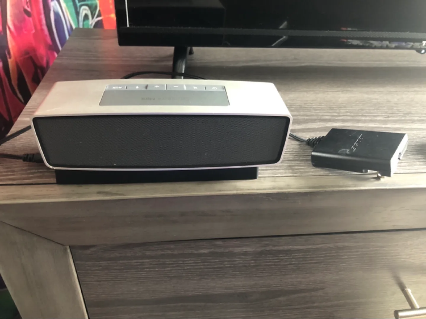 Soundlink Mini Bluetooth Speaker image indicator(2)