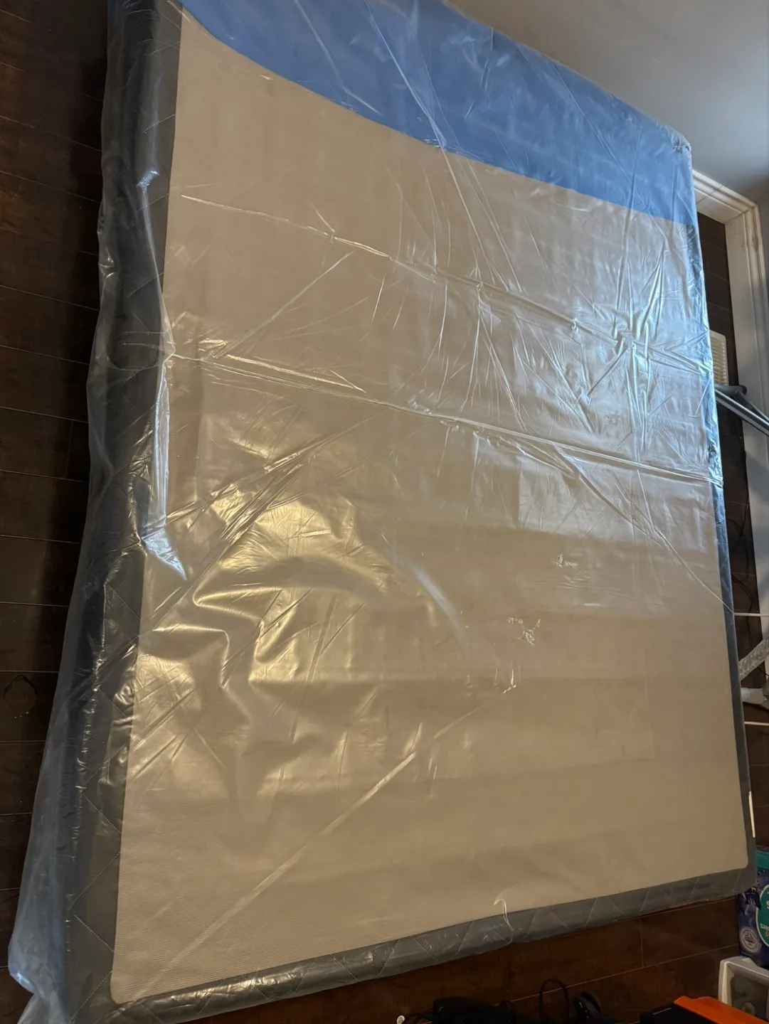 Sealy Queen Size Box Spring thumbnail