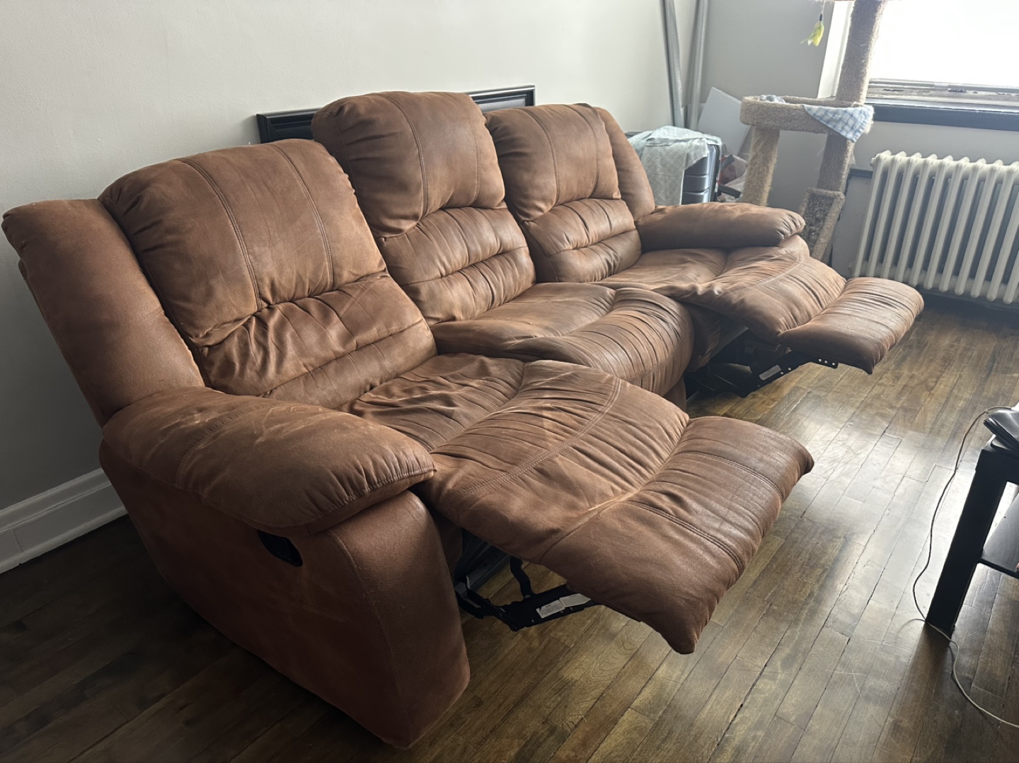 Couch - recliner sofa - photo 3