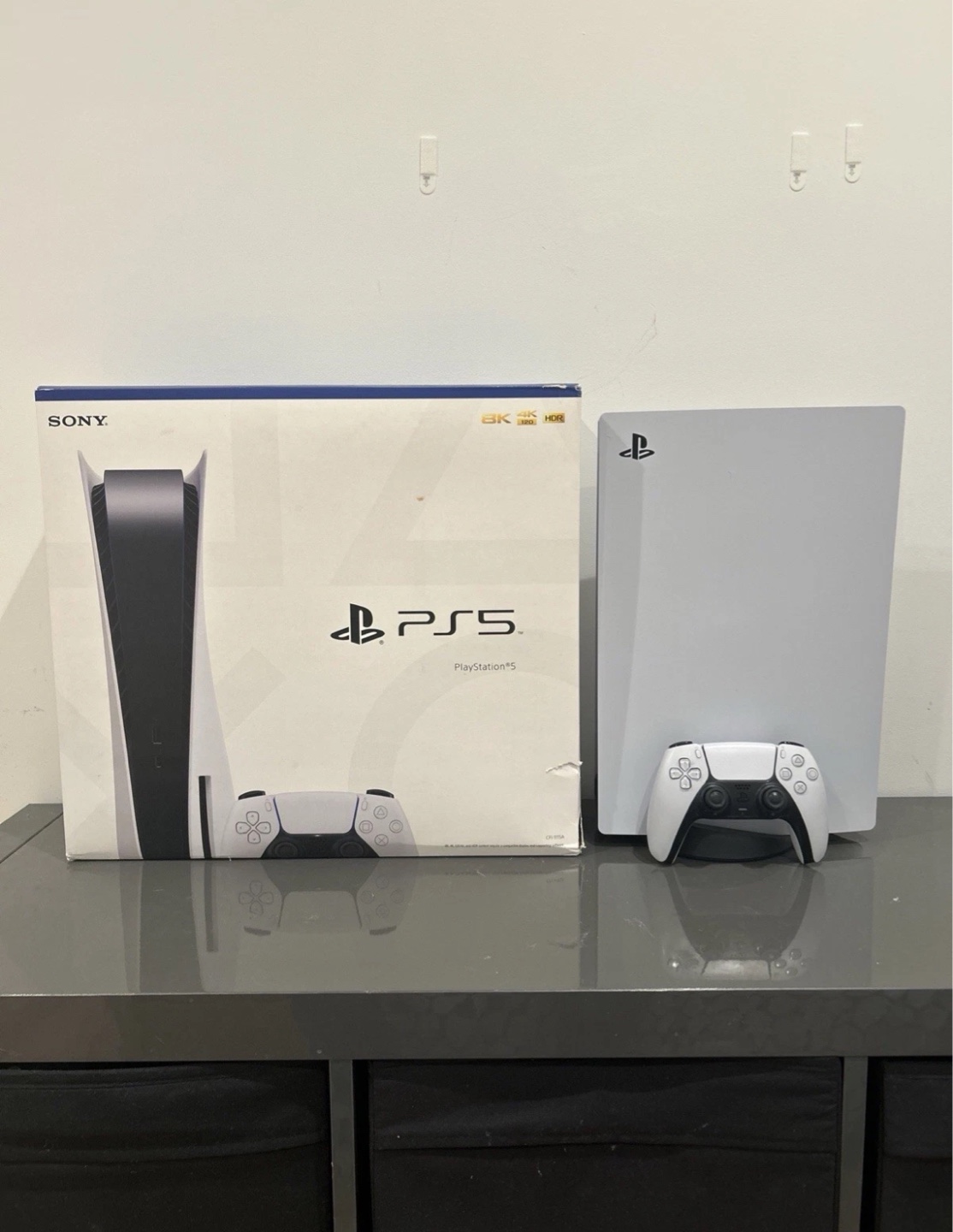 PS5 Console - White - Excellent Condition - photo 4