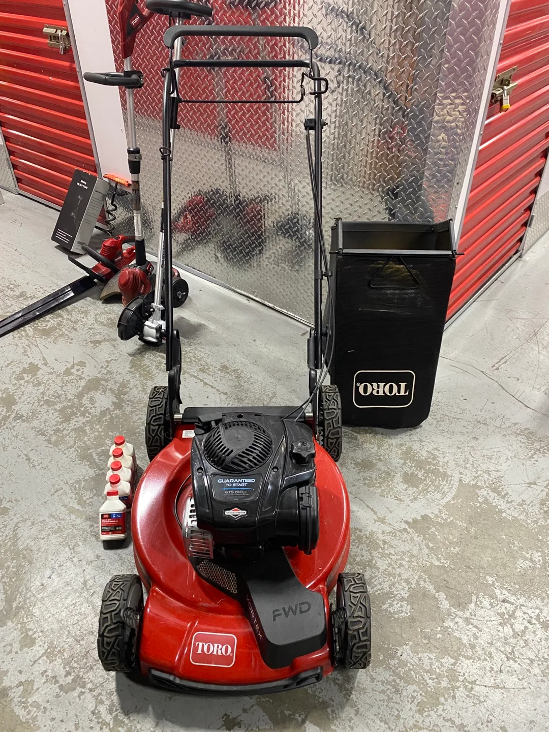 Toro 4 Piece Outdoor Equipment Bundle image indicator(5)