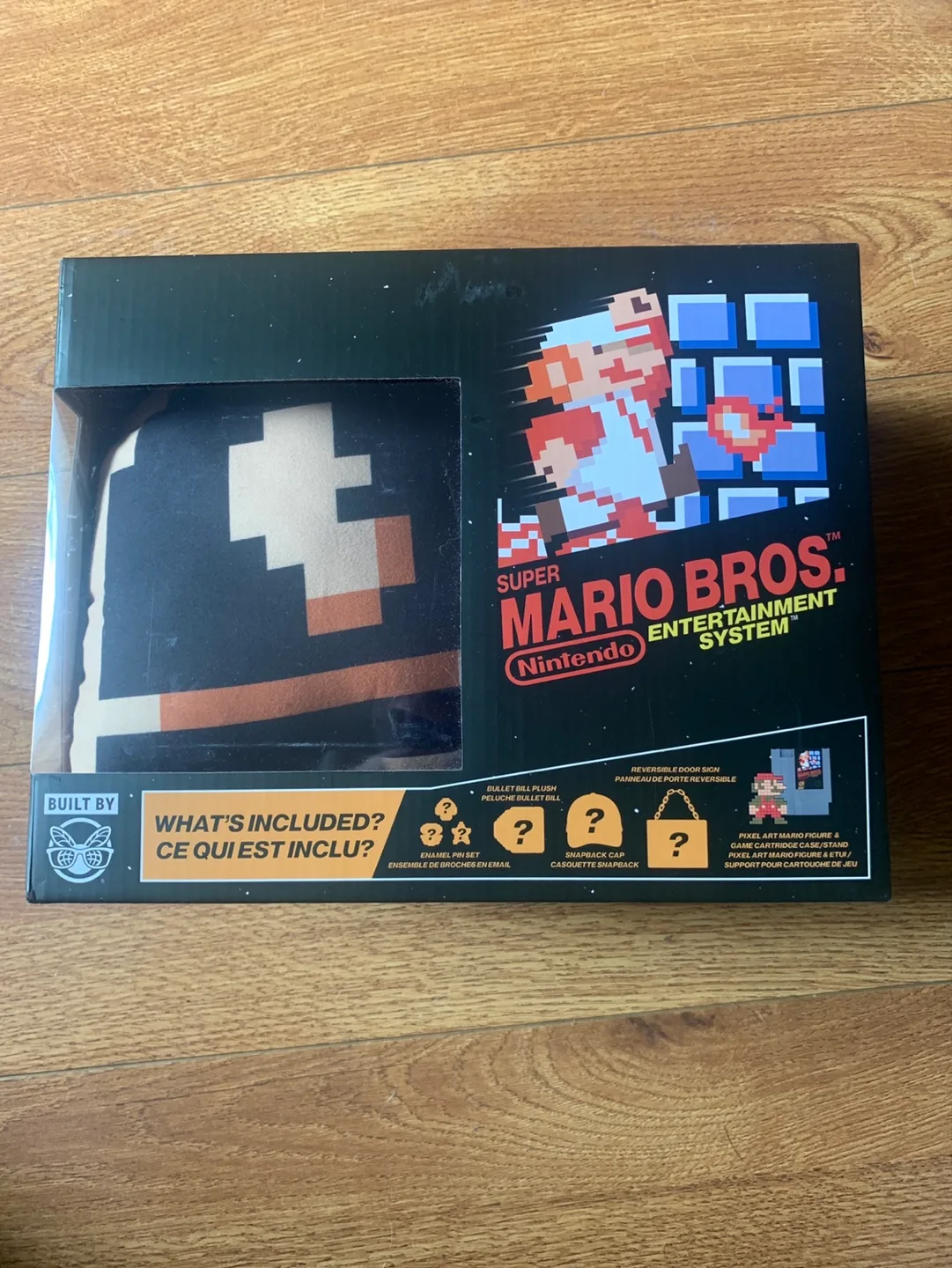 Super Mario Bros. Entertainment System Collector's Set
